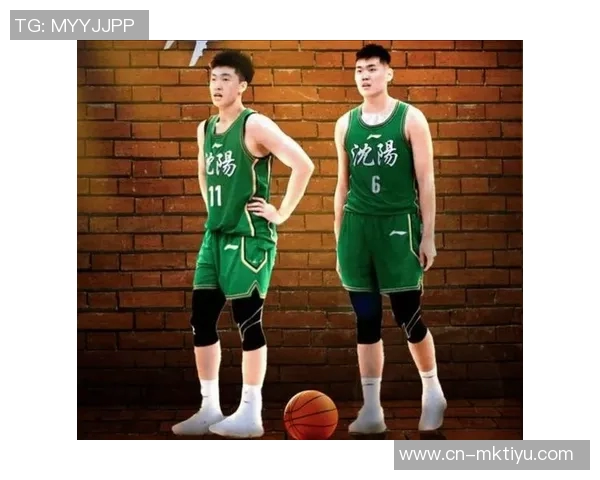 媒体人揭露黄秋实张峻豪被毕巴放弃内幕两人打架禁赛引发关注